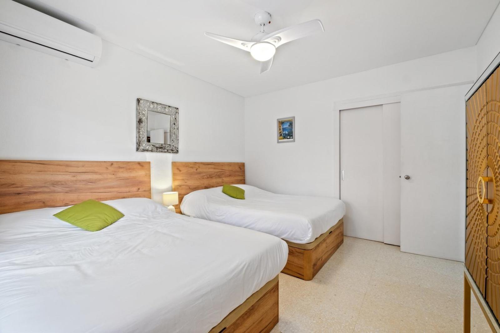Piso Con 2 Habitaciones, 2 Terrazas Y Piscina トレモリノス エクステリア 写真