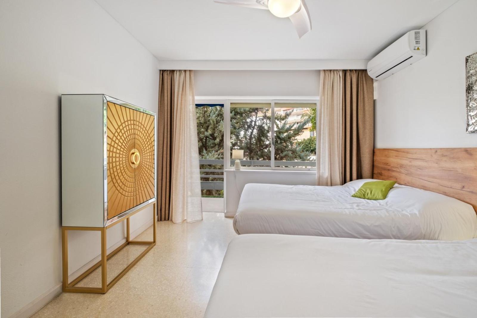 Piso Con 2 Habitaciones, 2 Terrazas Y Piscina トレモリノス エクステリア 写真